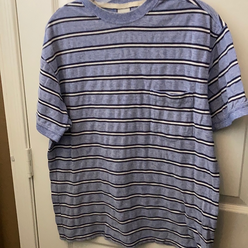 FINAL MARKDOWN Men’s gap pique tee shirt medium